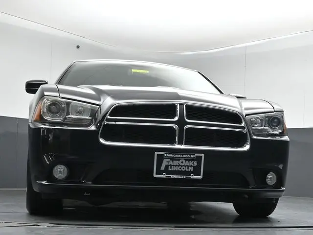 2013 Dodge Charger - $13,999