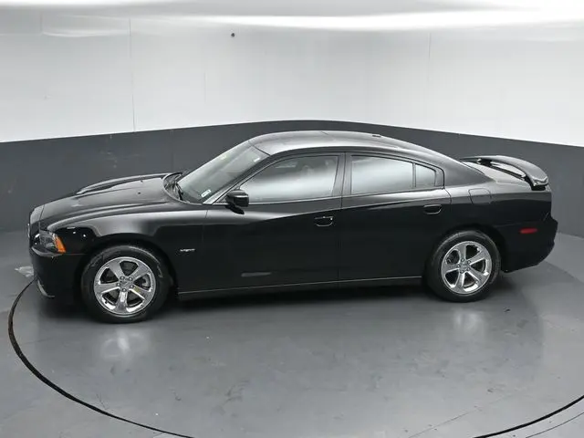2013 Dodge Charger - $13,999