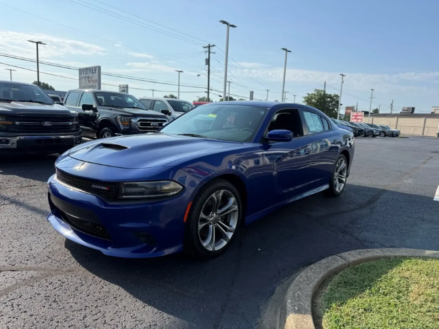 2020 Dodge Charger - $27,996