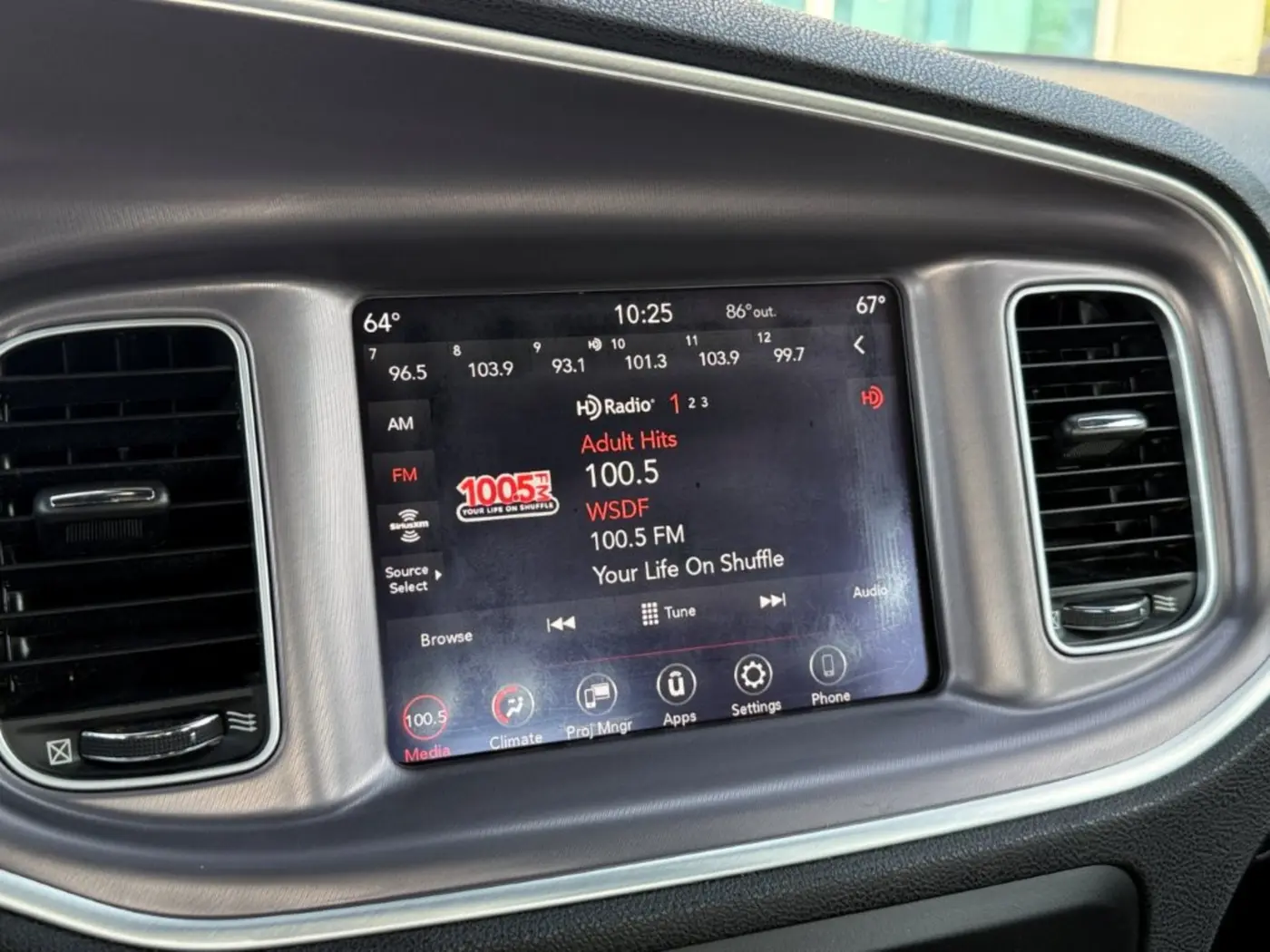 2020 Dodge Charger - $27,996