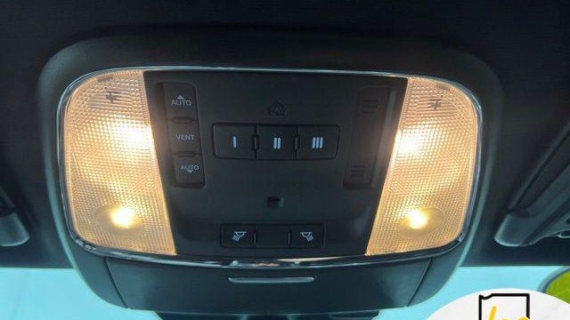 2013 Dodge Charger R/T Plus