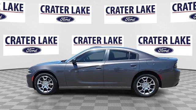 2016 Dodge Charger SE