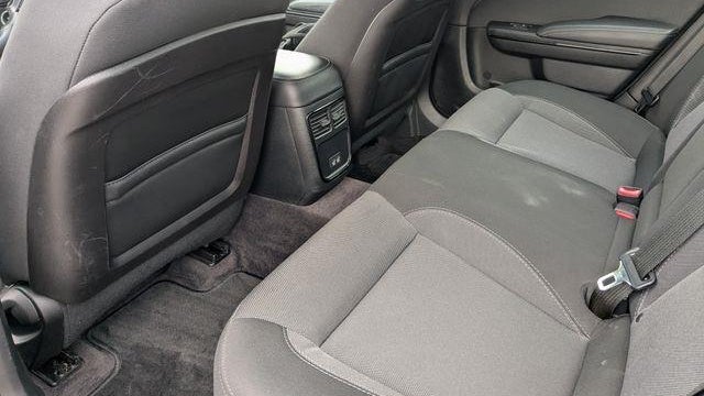 2017 Dodge Charger SE