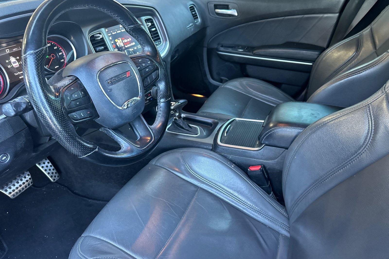 2020 Dodge Charger - $17,300
