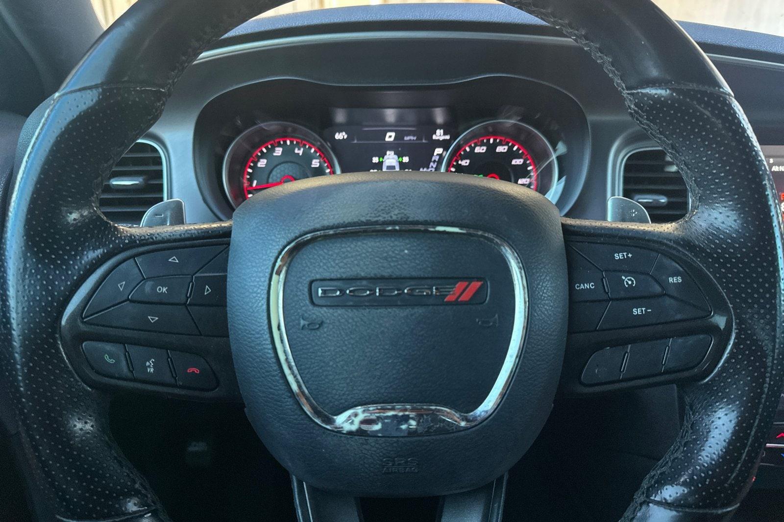 2020 Dodge Charger - $17,300