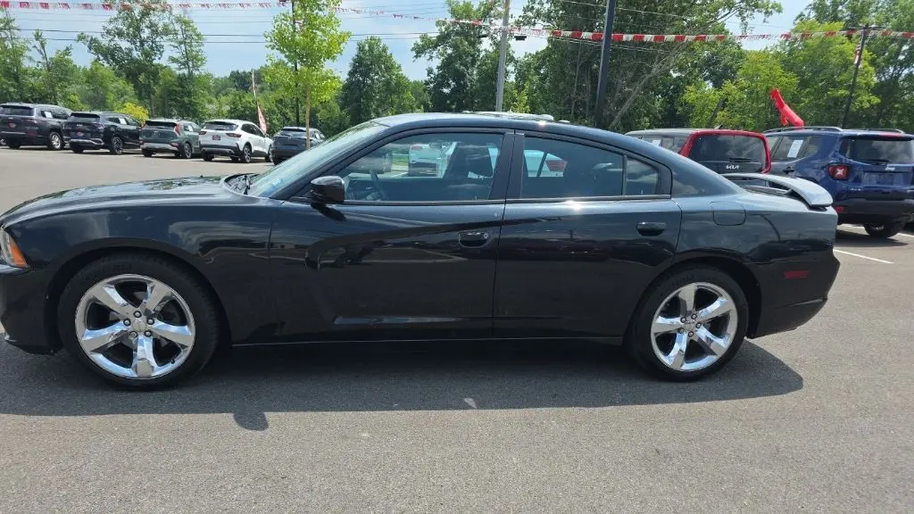 2013 Dodge Charger SXT