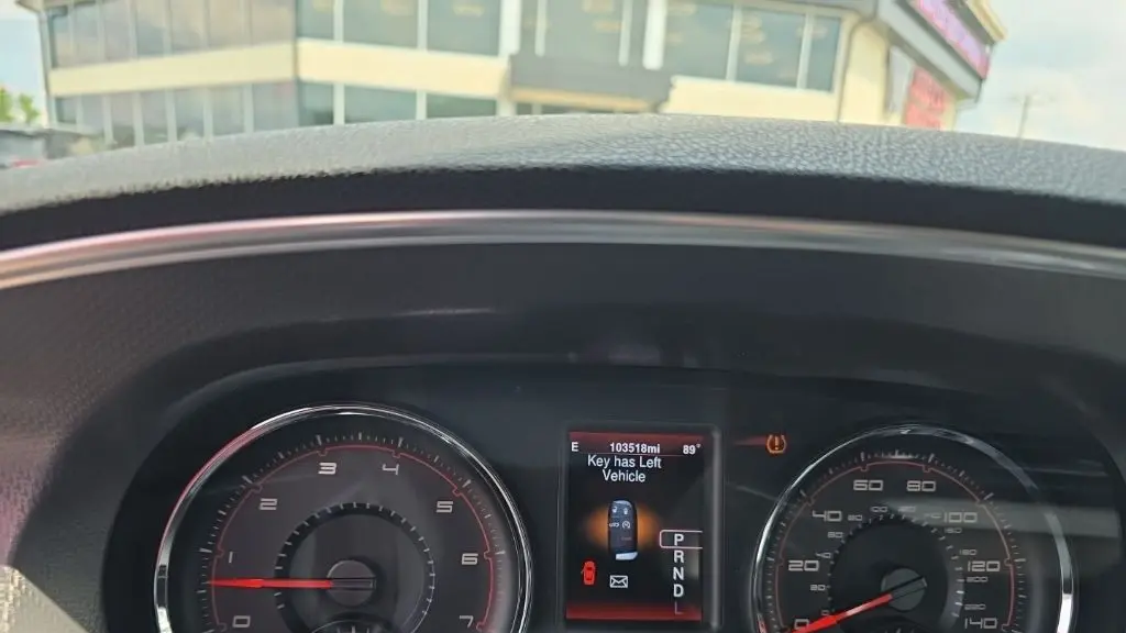 2013 Dodge Charger SXT