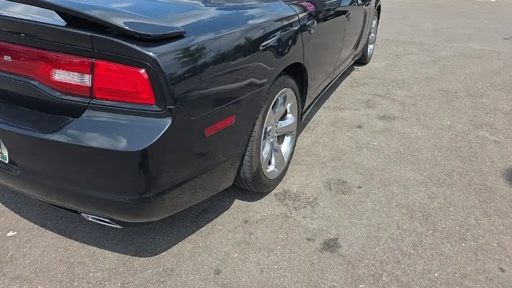 2013 Dodge Charger SXT