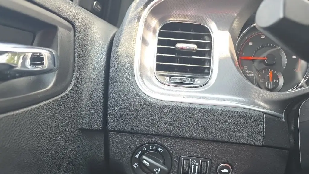2013 Dodge Charger SXT