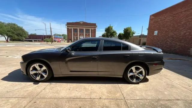 2013 Dodge Charger SXT