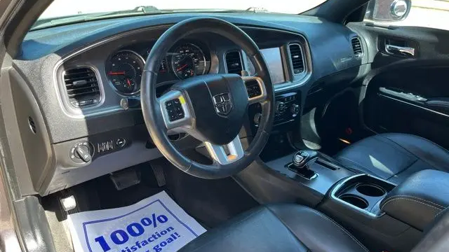 2013 Dodge Charger SXT