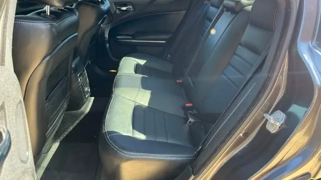 2013 Dodge Charger SXT