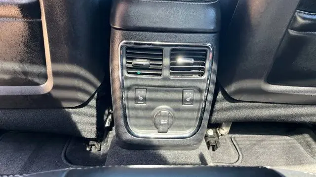 2013 Dodge Charger SXT