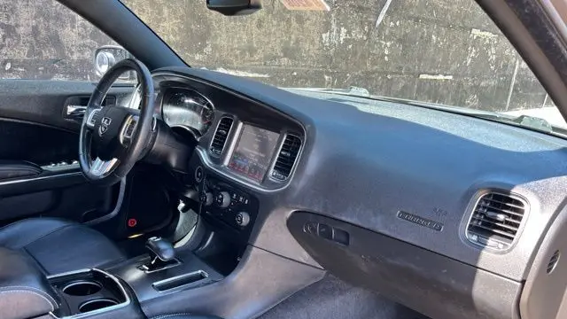 2013 Dodge Charger SXT