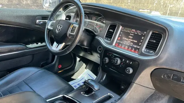 2013 Dodge Charger SXT
