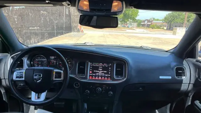 2013 Dodge Charger SXT