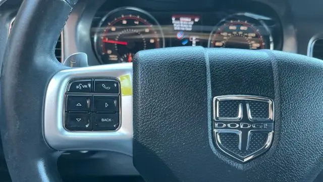 2013 Dodge Charger SXT