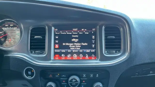 2013 Dodge Charger SXT
