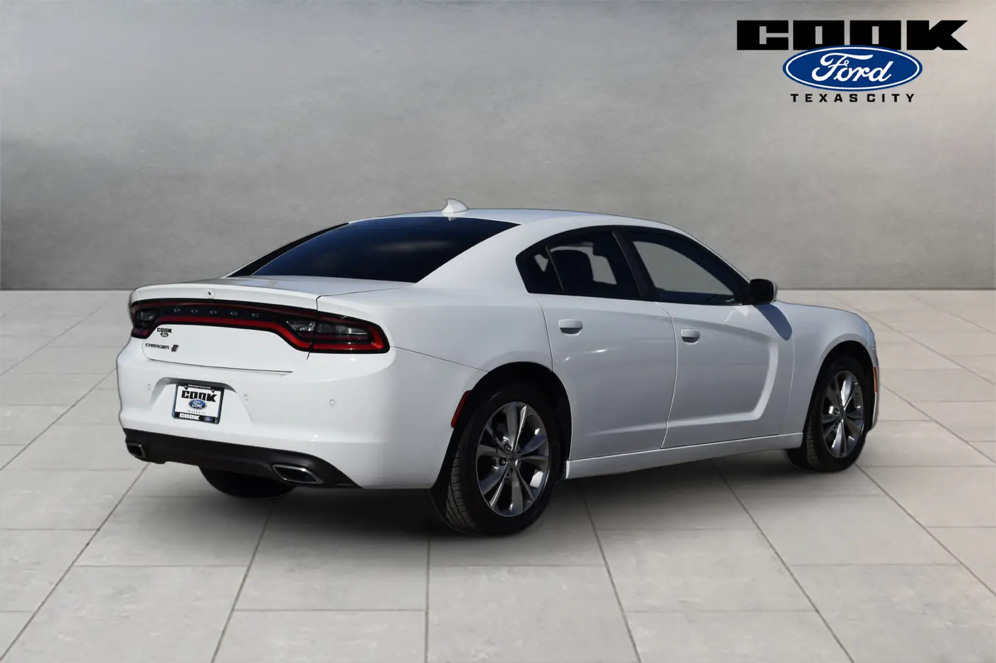 2022 Dodge Charger - $19,525