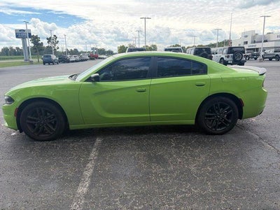 2019 Dodge Charger AWD SXT 4DR Sedan