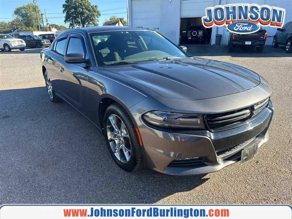 2015 Dodge Charger - $16,800