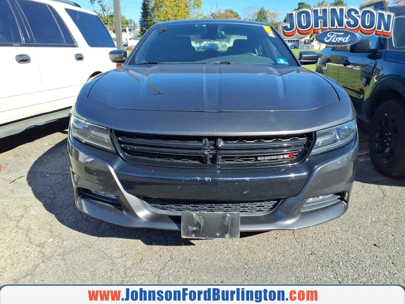 2015 Dodge Charger - $15,700