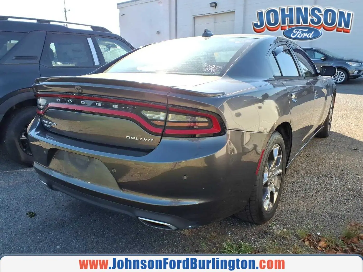 2015 Dodge Charger - $15,700