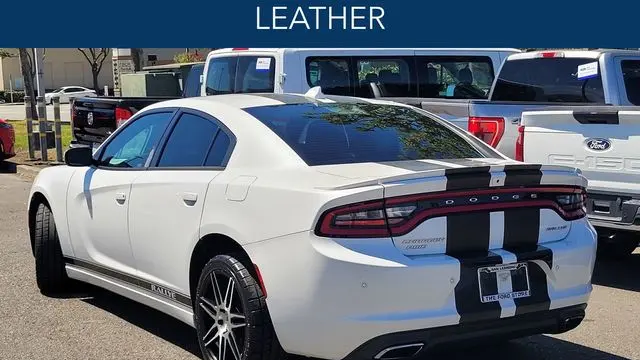 2015 Dodge Charger SXT