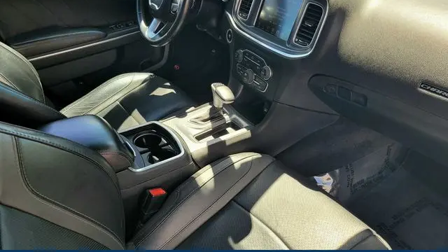 2015 Dodge Charger SXT