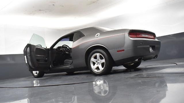 2012 Dodge Challenger SXT
