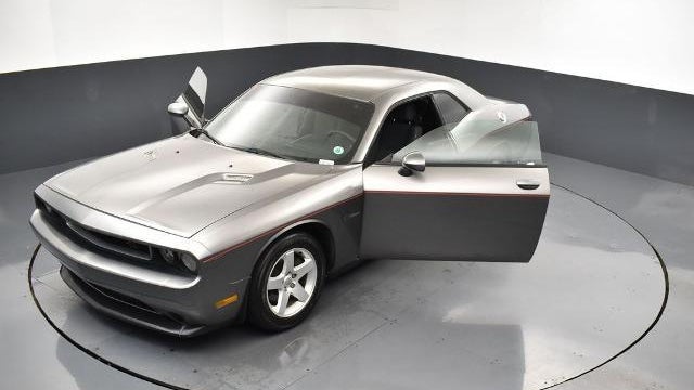 2012 Dodge Challenger SXT