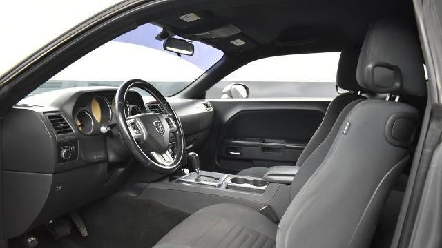 2012 Dodge Challenger SXT
