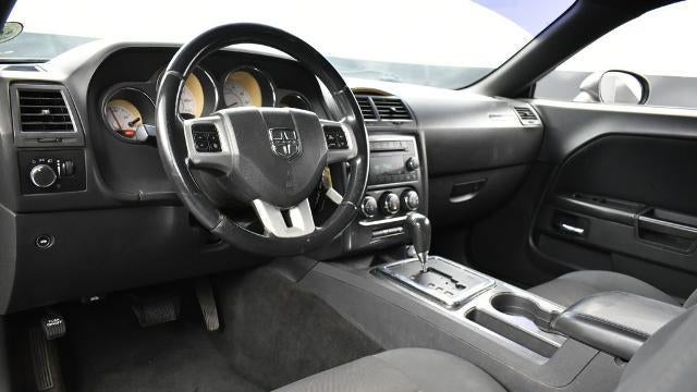 2012 Dodge Challenger SXT