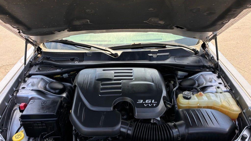 2014 Dodge Challenger SXT