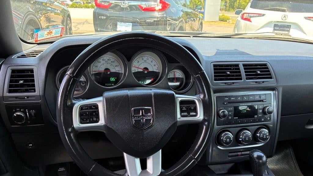 2014 Dodge Challenger SXT