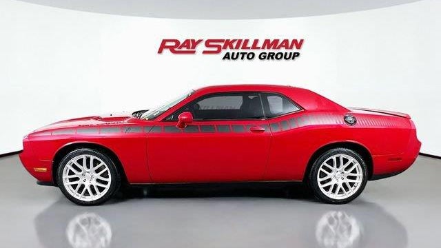 2012 Dodge Challenger SXT Plus
