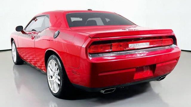 2012 Dodge Challenger SXT Plus