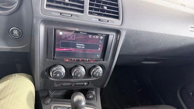2013 Dodge Challenger SXT