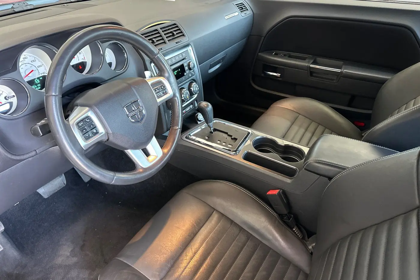 2013 Dodge Challenger - $18,500