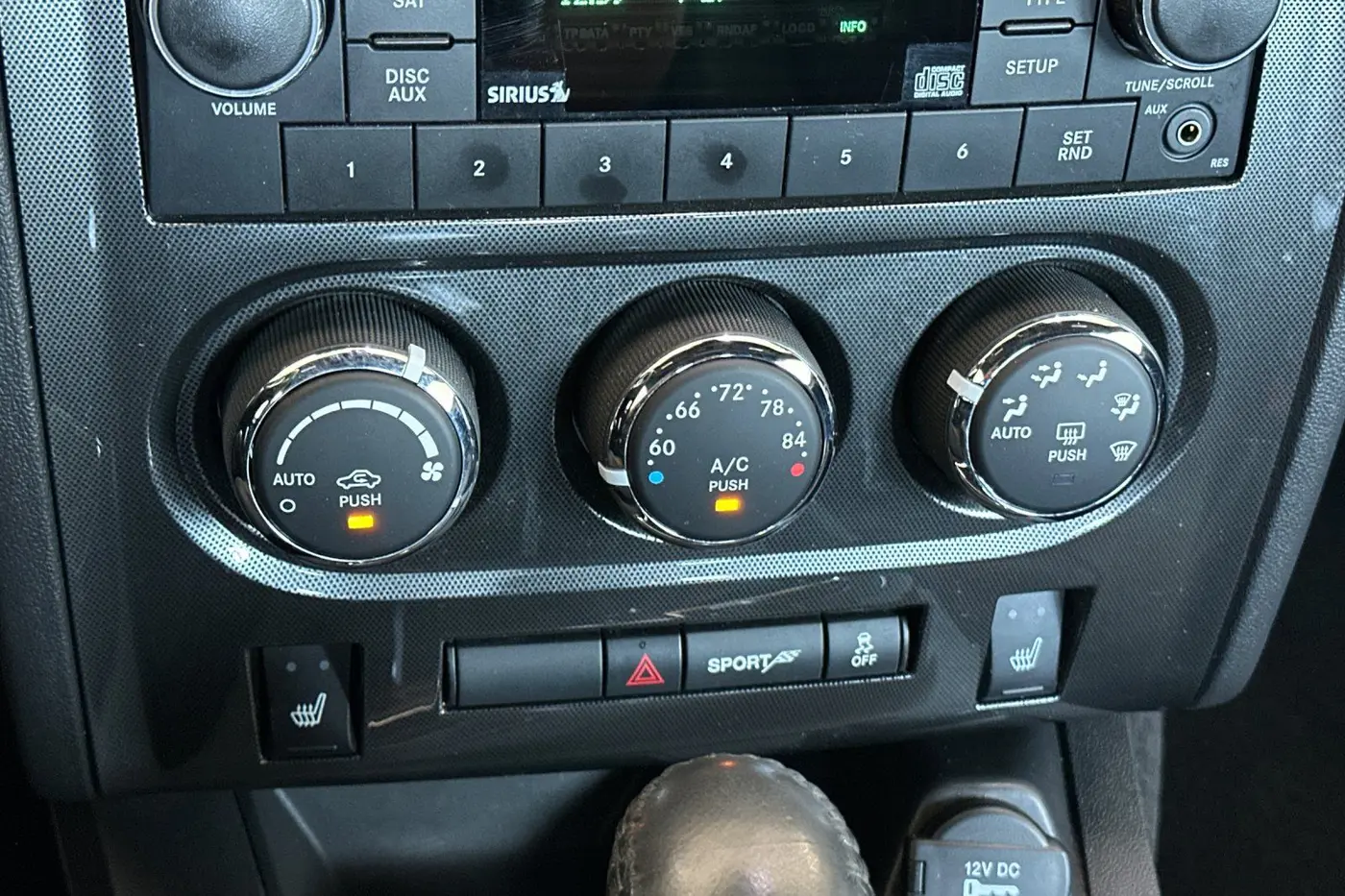 2013 Dodge Challenger - $18,500