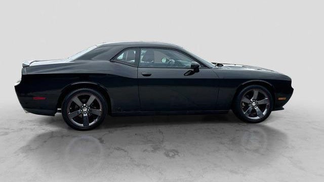 2013 Dodge Challenger SXT
