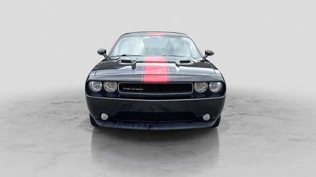 2013 Dodge Challenger SXT