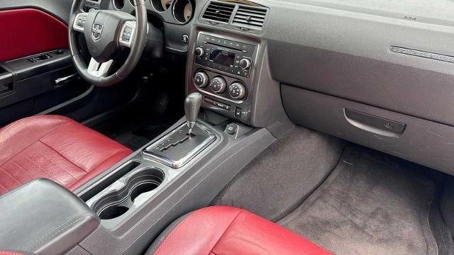 2013 Dodge Challenger SXT