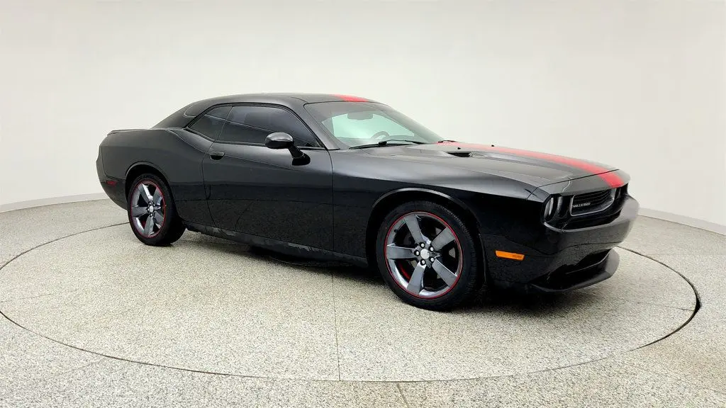 2013 Dodge Challenger SXT