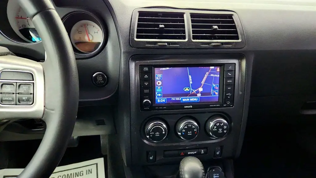 2013 Dodge Challenger SXT