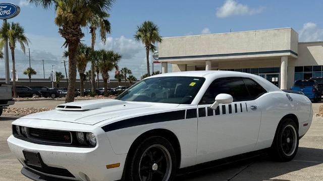 Preowned 2014 Dodge Challenger R/T for Sale