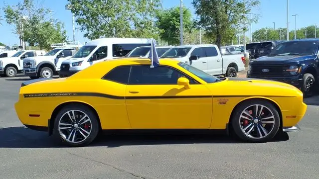 2012 Dodge Challenger SRT8 392