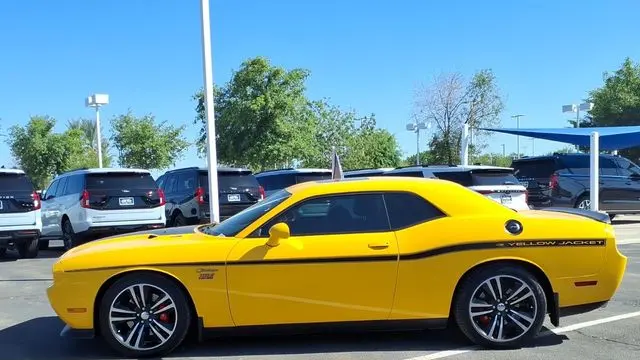 2012 Dodge Challenger SRT8 392