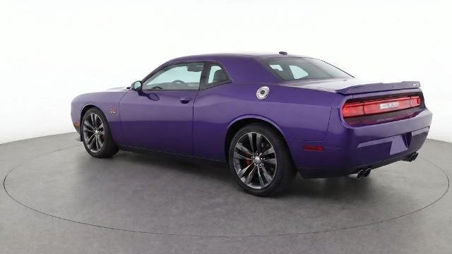 2014 Dodge Challenger SRT8