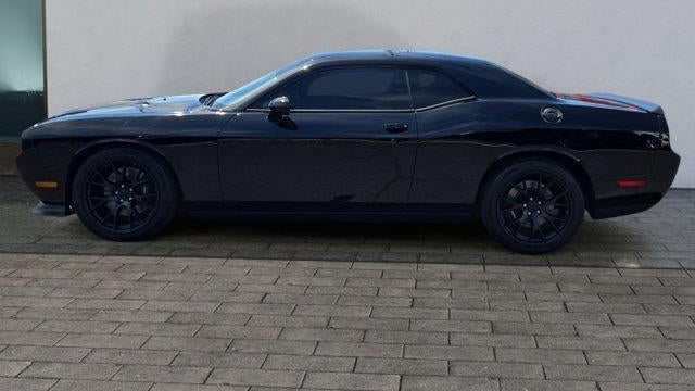 2014 Dodge Challenger SRT8 Core